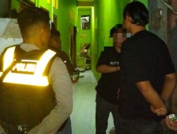 Respons Cepat Laporan 110, Tim Patmor Polresta Mamuju Datangi TKP Dugaan Pria Masuk Kamar Kost Wanita