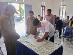 SERAH TERIMA JABATAN PJ. KEPALA DESA TOABO KEPADA KEPALA DESA ANTAR WAKTU (PAW) DESA TOABO